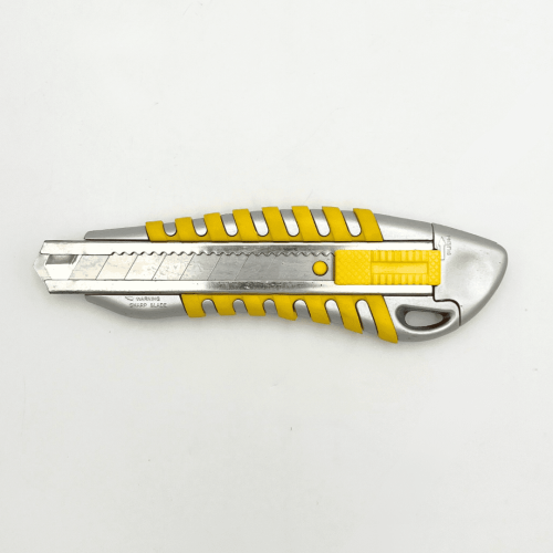 VH37 Cutter with Rubber Grips
